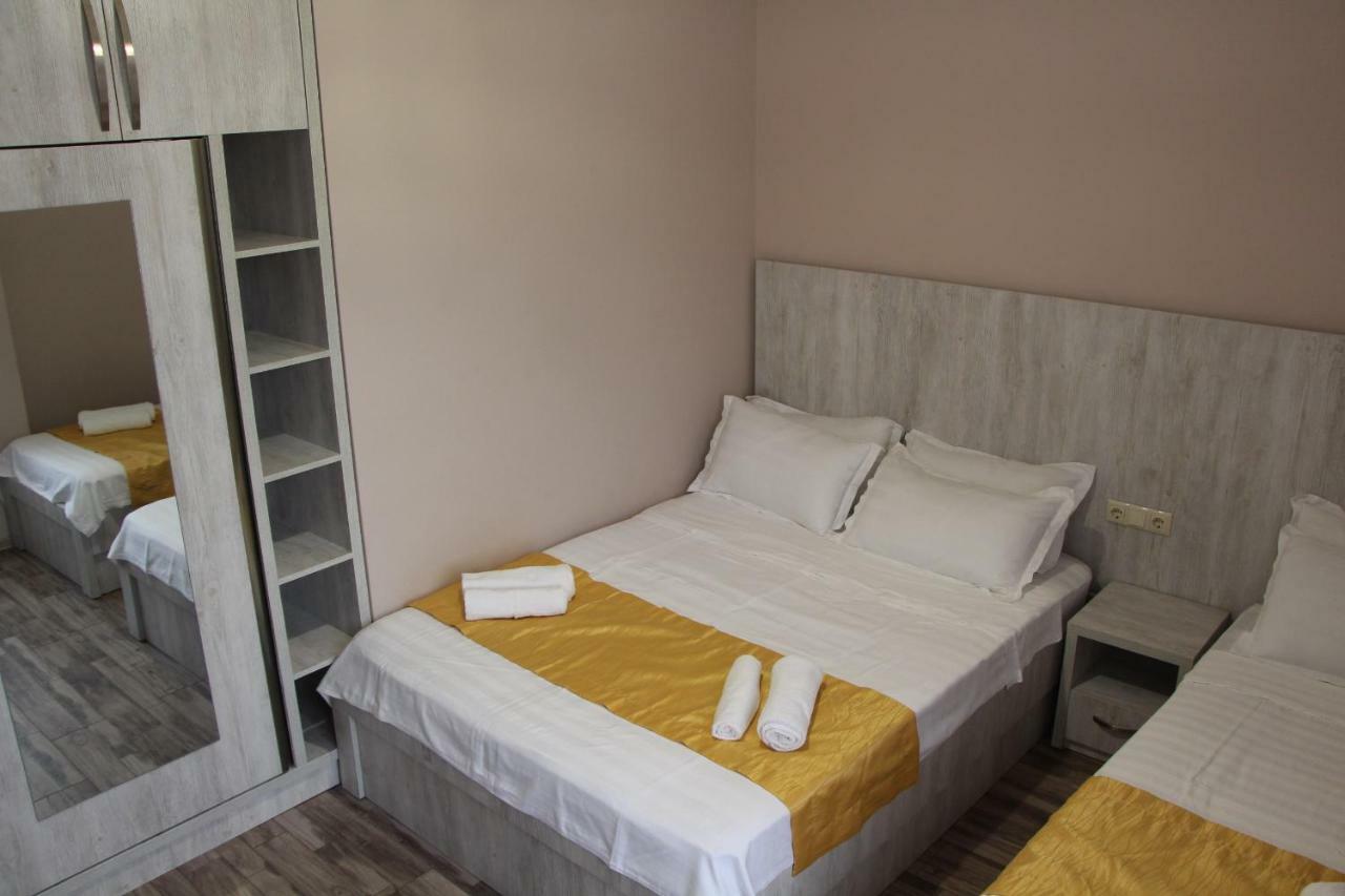 Nakashidze'S Apartments Batumi Exterior photo